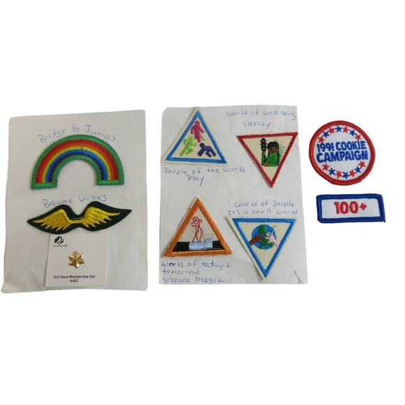 VINTAGE GIRL SCOUTS Merit Badges and Pin 9 Items 1980-90's New Never Sewn Patch - Picture 1 of 12